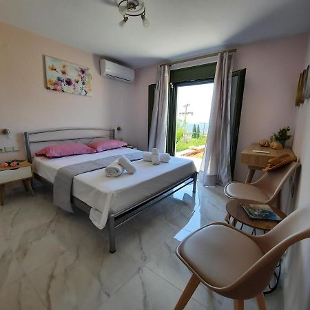 Freesia Grand Sea View Residence Свороната Экстерьер фото