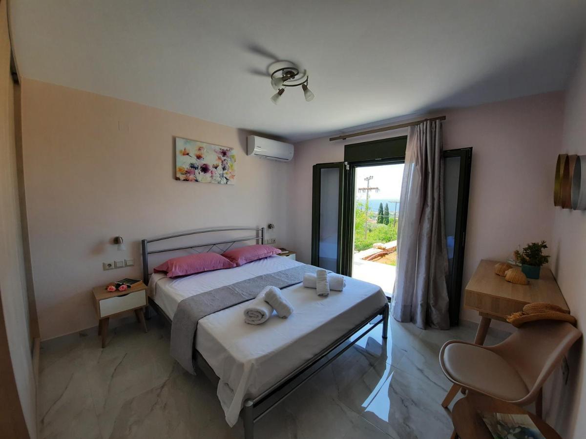 Freesia Grand Sea View Residence Свороната Экстерьер фото