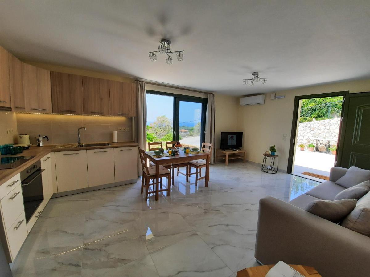Freesia Grand Sea View Residence Свороната Экстерьер фото