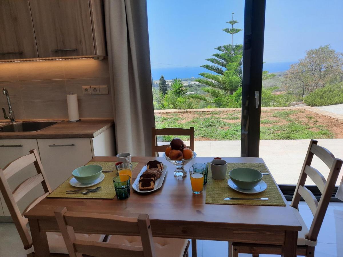 Freesia Grand Sea View Residence Свороната Экстерьер фото