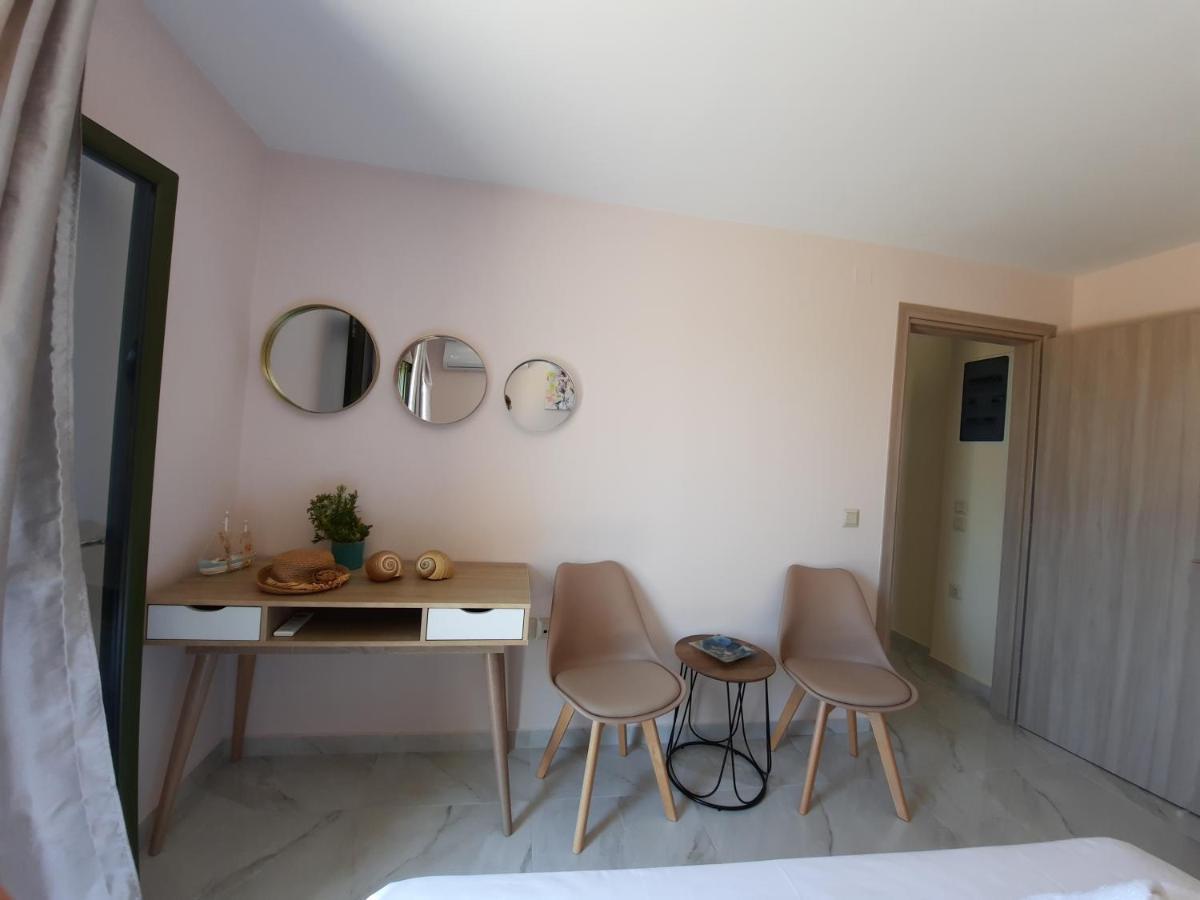Freesia Grand Sea View Residence Свороната Экстерьер фото