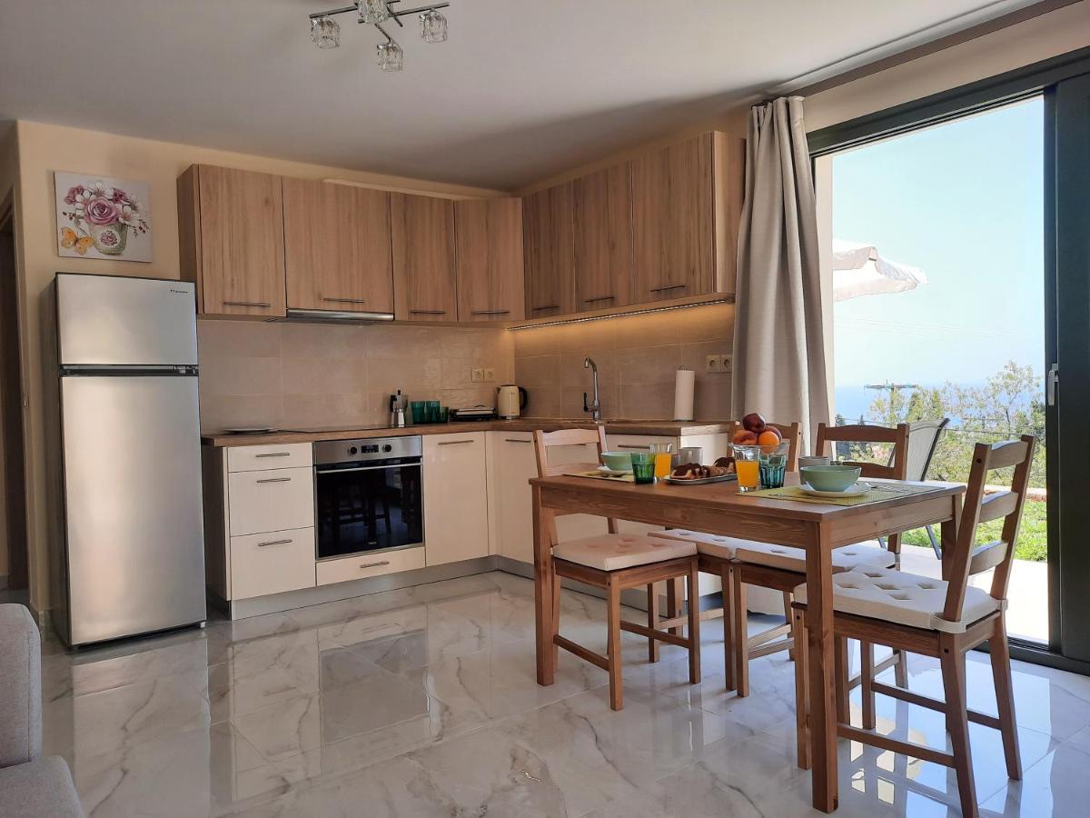 Freesia Grand Sea View Residence Свороната Экстерьер фото