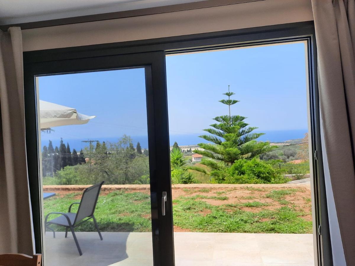 Freesia Grand Sea View Residence Свороната Экстерьер фото