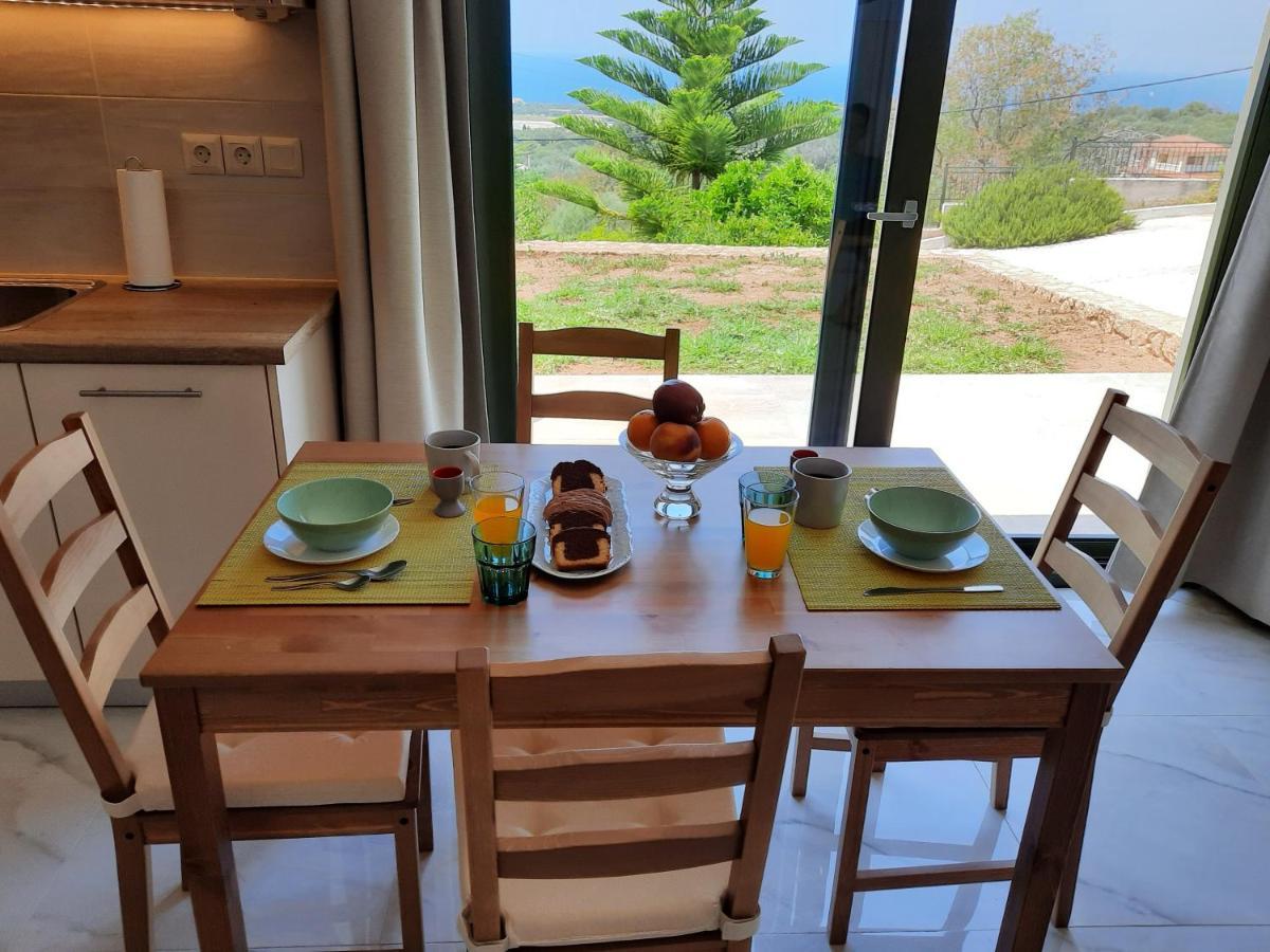 Freesia Grand Sea View Residence Свороната Экстерьер фото