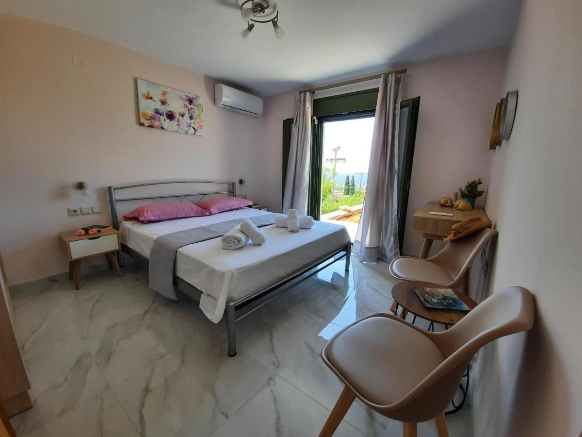 Freesia Grand Sea View Residence Свороната Экстерьер фото